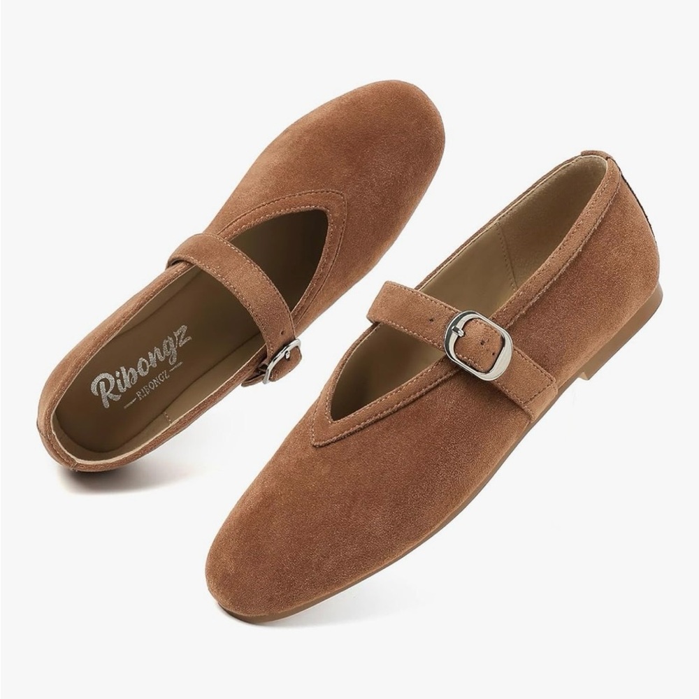 RIBONGZ Suede Mary Jane shoes size 8.5
